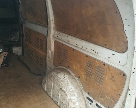 Белый Мерседес Вито, объемом двигателя 0 л и пробегом 476 тыс. км за 3597 $, фото 7 на Automoto.ua