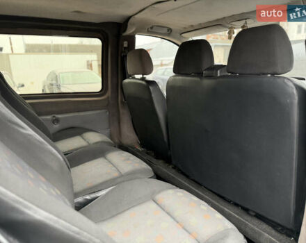 Білий Мерседес Віто, об'ємом двигуна 2.15 л та пробігом 350 тис. км за 4900 $, фото 54 на Automoto.ua