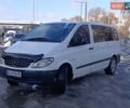 Белый Мерседес Вито, объемом двигателя 2.15 л и пробегом 500 тыс. км за 5700 $, фото 1 на Automoto.ua