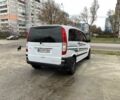Белый Мерседес Вито, объемом двигателя 2.2 л и пробегом 399 тыс. км за 6200 $, фото 7 на Automoto.ua
