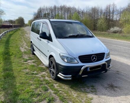 Белый Мерседес Вито, объемом двигателя 0 л и пробегом 340 тыс. км за 8300 $, фото 2 на Automoto.ua