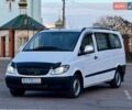 Белый Мерседес Вито, объемом двигателя 2.2 л и пробегом 232 тыс. км за 7500 $, фото 2 на Automoto.ua