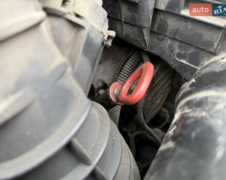 Білий Мерседес Віто, об'ємом двигуна 2.15 л та пробігом 350 тис. км за 4900 $, фото 33 на Automoto.ua