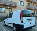 Белый Мерседес Вито, объемом двигателя 2.15 л и пробегом 310 тыс. км за 6400 $, фото 1 на Automoto.ua