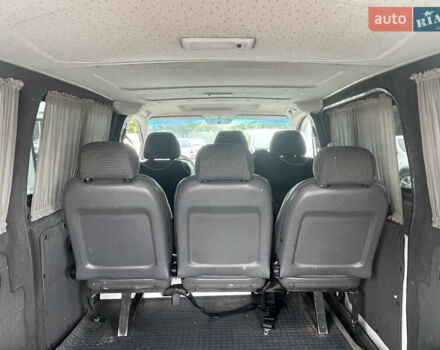 Белый Мерседес Вито, объемом двигателя 2.15 л и пробегом 440 тыс. км за 7200 $, фото 11 на Automoto.ua