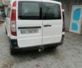 Белый Мерседес Вито, объемом двигателя 2.2 л и пробегом 390 тыс. км за 5300 $, фото 1 на Automoto.ua