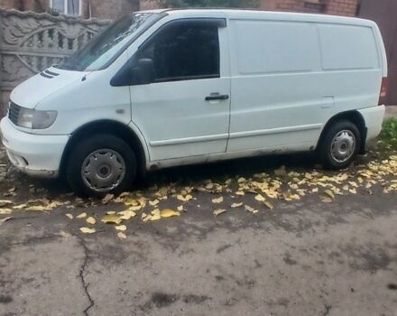 Мерседес Вито 2004 в Кривом Роге на Automoto.ua Белый Мерседес Вито, объемом двигателя 2.2 л и пробегом 360 тыс. км за 2700 $, фото 2 на Automoto.ua