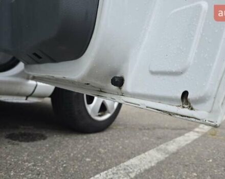 Білий Мерседес Віто, об'ємом двигуна 2.15 л та пробігом 309 тис. км за 7499 $, фото 36 на Automoto.ua