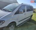 Белый Мерседес Вито, объемом двигателя 2.15 л и пробегом 375 тыс. км за 6200 $, фото 3 на Automoto.ua