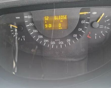 Білий Мерседес Віто, об'ємом двигуна 2.15 л та пробігом 350 тис. км за 6800 $, фото 1 на Automoto.ua