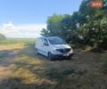 Белый Мерседес Вито, объемом двигателя 2.15 л и пробегом 319 тыс. км за 6200 $, фото 1 на Automoto.ua