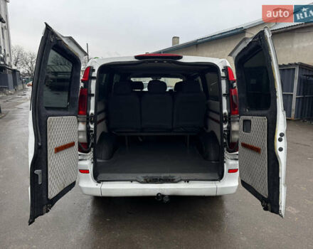 Белый Мерседес Вито, объемом двигателя 2.15 л и пробегом 785 тыс. км за 6600 $, фото 17 на Automoto.ua