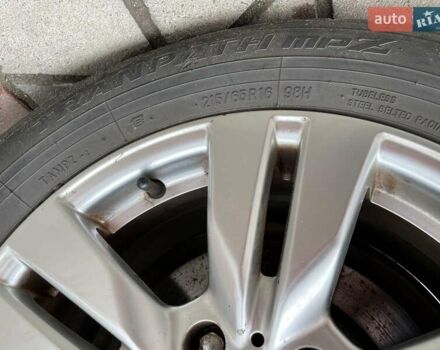 Белый Мерседес Вито, объемом двигателя 2.15 л и пробегом 324 тыс. км за 6900 $, фото 19 на Automoto.ua