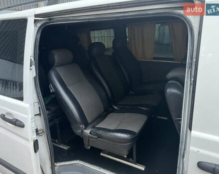 Білий Мерседес Віто, об'ємом двигуна 2.15 л та пробігом 380 тис. км за 4800 $, фото 15 на Automoto.ua