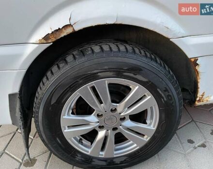 Белый Мерседес Вито, объемом двигателя 2.15 л и пробегом 324 тыс. км за 6900 $, фото 26 на Automoto.ua