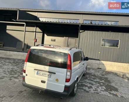 Белый Мерседес Вито, объемом двигателя 2.1 л и пробегом 292 тыс. км за 6700 $, фото 4 на Automoto.ua