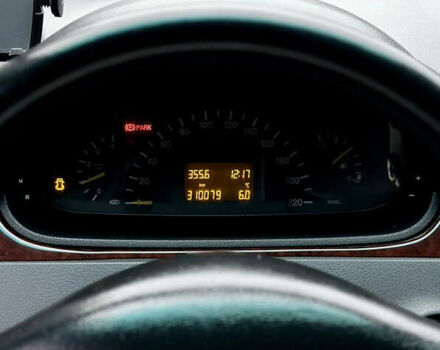 Білий Мерседес Віто, об'ємом двигуна 2.15 л та пробігом 310 тис. км за 7999 $, фото 24 на Automoto.ua