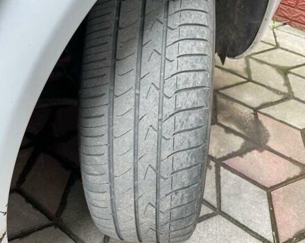 Белый Мерседес Вито, объемом двигателя 2.15 л и пробегом 324 тыс. км за 6900 $, фото 17 на Automoto.ua