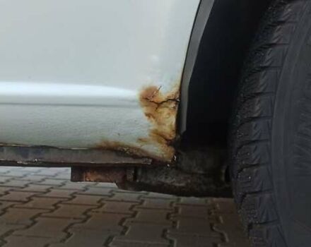 Белый Мерседес Вито, объемом двигателя 2.15 л и пробегом 362 тыс. км за 6250 $, фото 21 на Automoto.ua