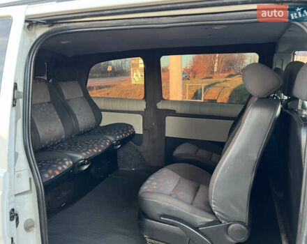 Белый Мерседес Вито, объемом двигателя 2.2 л и пробегом 416 тыс. км за 7450 $, фото 31 на Automoto.ua