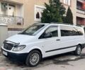 Белый Мерседес Вито, объемом двигателя 2.15 л и пробегом 428 тыс. км за 8000 $, фото 2 на Automoto.ua