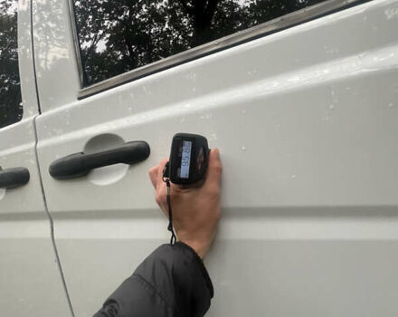 Белый Мерседес Вито, объемом двигателя 2.15 л и пробегом 246 тыс. км за 7299 $, фото 36 на Automoto.ua