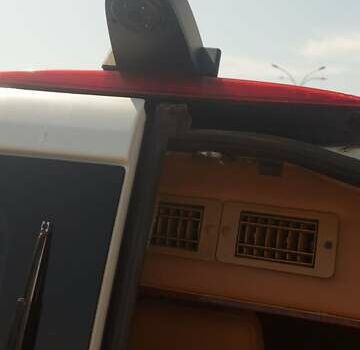 Мерседес Віто 2005 у Одесі на Automoto.ua Білий Мерседес Віто, об'ємом двигуна 2.2 л та пробігом 294 тис. км за 10800 $, фото 19 на Automoto.ua