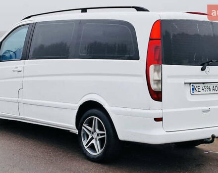Белый Мерседес Вито, объемом двигателя 2.15 л и пробегом 366 тыс. км за 7500 $, фото 5 на Automoto.ua