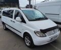 Белый Мерседес Вито, объемом двигателя 2.2 л и пробегом 430 тыс. км за 7000 $, фото 1 на Automoto.ua