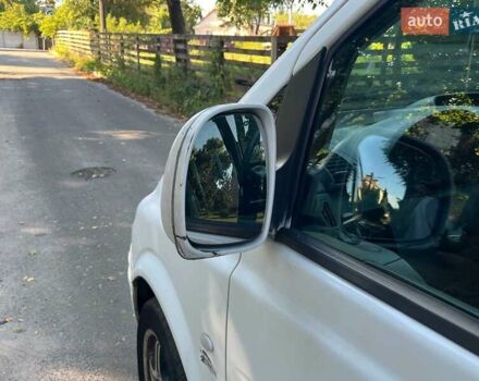 Білий Мерседес Віто, об'ємом двигуна 2.2 л та пробігом 544 тис. км за 4440 $, фото 10 на Automoto.ua