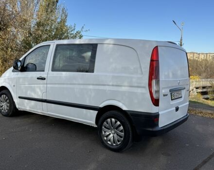 Белый Мерседес Вито, объемом двигателя 2.1 л и пробегом 300 тыс. км за 5900 $, фото 5 на Automoto.ua