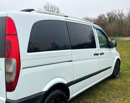 Белый Мерседес Вито, объемом двигателя 2.1 л и пробегом 270 тыс. км за 6500 $, фото 4 на Automoto.ua