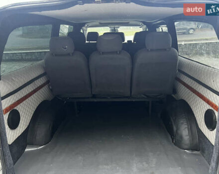 Белый Мерседес Вито, объемом двигателя 2.15 л и пробегом 485 тыс. км за 6700 $, фото 16 на Automoto.ua