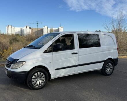 Белый Мерседес Вито, объемом двигателя 2.1 л и пробегом 300 тыс. км за 5900 $, фото 7 на Automoto.ua