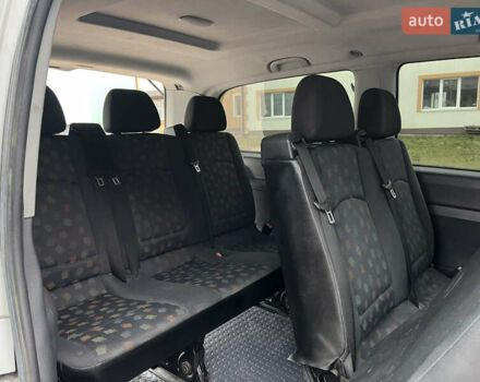 Білий Мерседес Віто, об'ємом двигуна 2.2 л та пробігом 288 тис. км за 7500 $, фото 40 на Automoto.ua