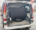 Білий Мерседес Віто, об'ємом двигуна 2.15 л та пробігом 318 тис. км за 7800 $, фото 15 на Automoto.ua