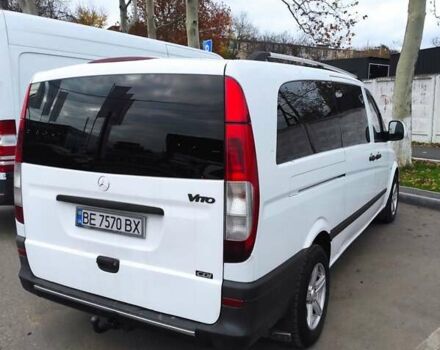 Белый Мерседес Вито, объемом двигателя 2.2 л и пробегом 430 тыс. км за 7000 $, фото 4 на Automoto.ua