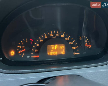 Белый Мерседес Вито, объемом двигателя 2.2 л и пробегом 416 тыс. км за 7450 $, фото 25 на Automoto.ua