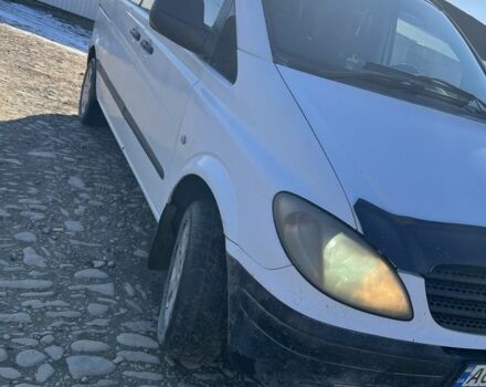 Белый Мерседес Вито, объемом двигателя 2.1 л и пробегом 342 тыс. км за 6200 $, фото 1 на Automoto.ua