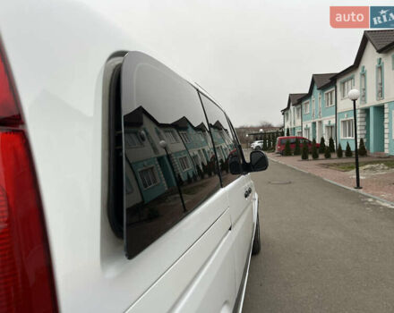 Білий Мерседес Віто, об'ємом двигуна 2.2 л та пробігом 288 тис. км за 7500 $, фото 25 на Automoto.ua