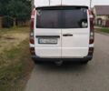 Белый Мерседес Вито, объемом двигателя 2.15 л и пробегом 547 тыс. км за 5200 $, фото 4 на Automoto.ua