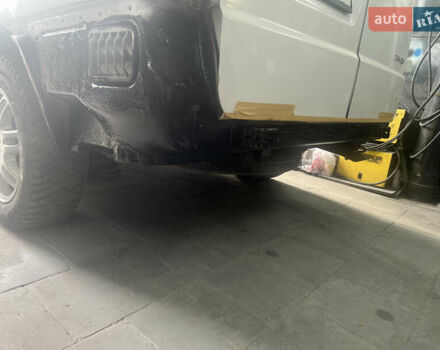 Белый Мерседес Вито, объемом двигателя 2.15 л и пробегом 246 тыс. км за 7299 $, фото 30 на Automoto.ua