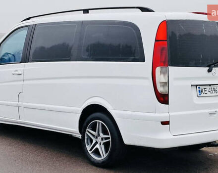 Белый Мерседес Вито, объемом двигателя 2.15 л и пробегом 366 тыс. км за 7500 $, фото 3 на Automoto.ua