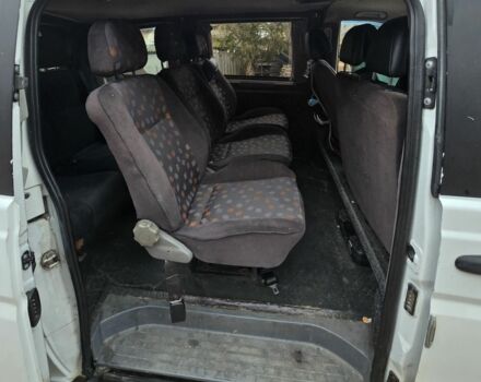 Білий Мерседес Віто, об'ємом двигуна 2.1 л та пробігом 585 тис. км за 6999 $, фото 7 на Automoto.ua