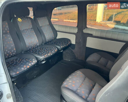 Белый Мерседес Вито, объемом двигателя 2.2 л и пробегом 416 тыс. км за 7450 $, фото 29 на Automoto.ua