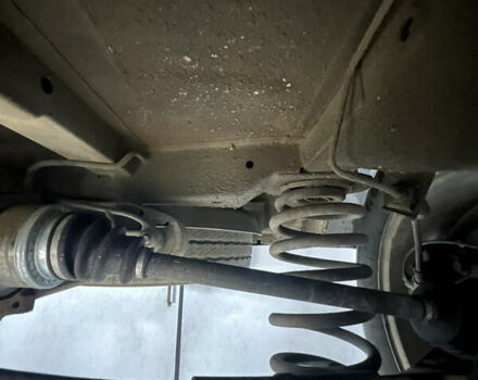 Белый Мерседес Вито, объемом двигателя 2.15 л и пробегом 246 тыс. км за 7299 $, фото 29 на Automoto.ua