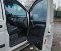 Белый Мерседес Вито, объемом двигателя 2.15 л и пробегом 468 тыс. км за 12167 $, фото 10 на Automoto.ua