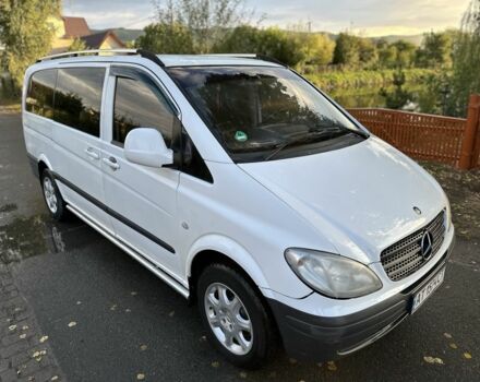Белый Мерседес Вито, объемом двигателя 2.2 л и пробегом 293 тыс. км за 6700 $, фото 1 на Automoto.ua