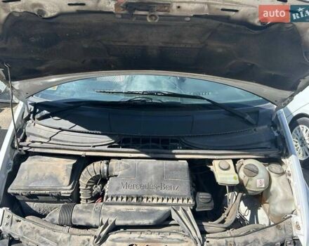 Белый Мерседес Вито, объемом двигателя 2.15 л и пробегом 377 тыс. км за 7000 $, фото 10 на Automoto.ua