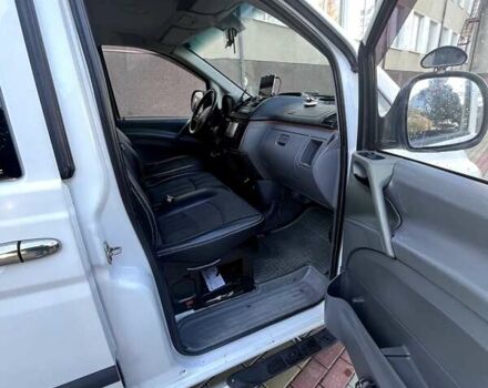 Мерседес Вито 2006 в Житомире на Automoto.ua Белый Мерседес Вито, объемом двигателя 2.1 л и пробегом 266 тыс. км за 7777 $, фото 12 на Automoto.ua